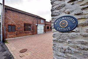 Photo 18- click for photo gallery